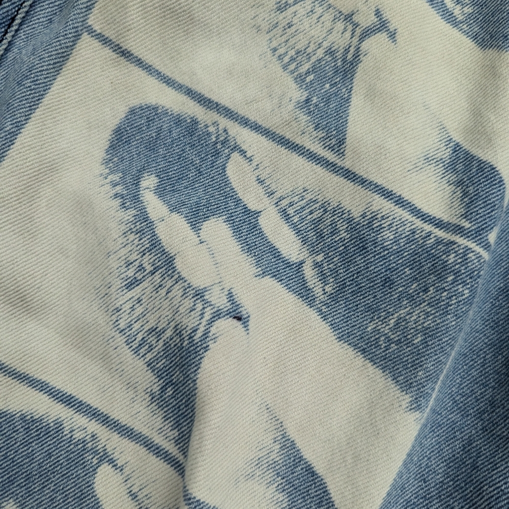 Pleasures 'Swallow' Graphic Mid Rise Straight Crop Denim Raw Hem Jeans - Picture 4 of 9